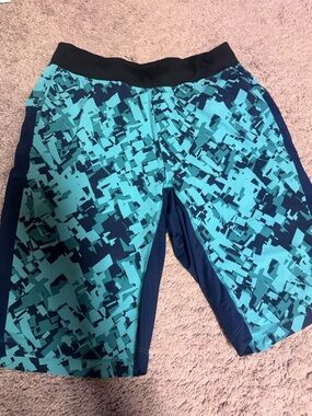 lululemon athletica Teal & Navy Geometric Athletic Shorts